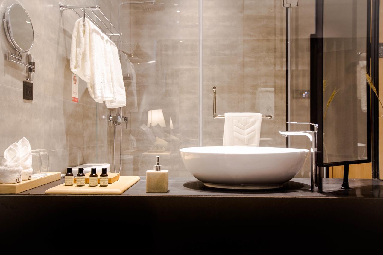 Wheat Hotel Ningbo Dış mekan fotoğraf